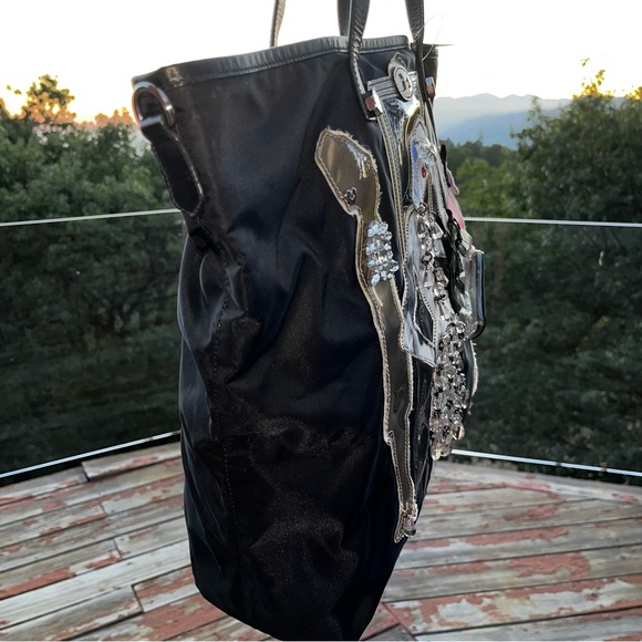 Prada: Runway Beaded Tessuto Models on Runway Limited Edition Nylon Tote Bag - Picture 10 of 17
